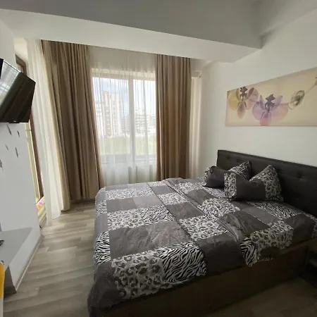 Allure Summerland Apartmán *